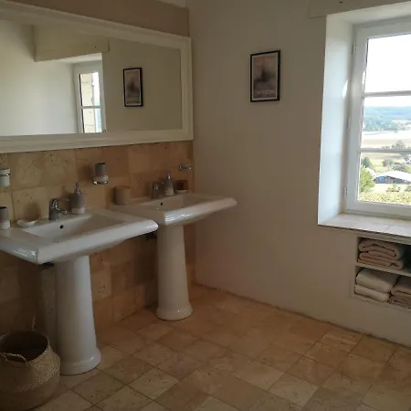 Casa vacanze De Charme, Bastide Avec Piscine Sainte-Juliette